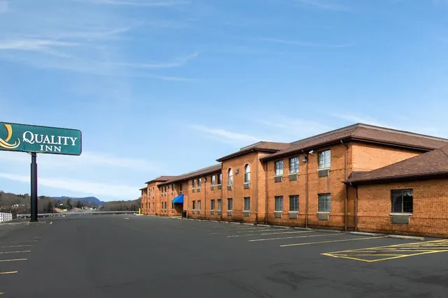 Photo 1 - Quality Inn Summersville - New River Area