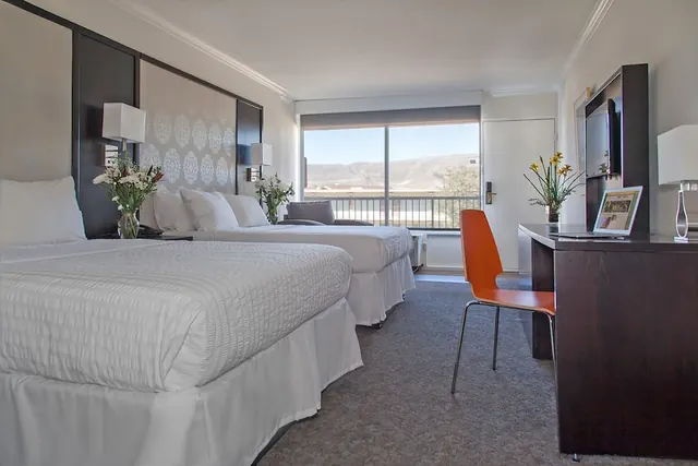 Photo 1 - Park Pointe Hotel