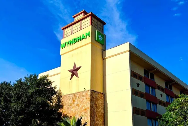Photo 1 - Wyndham Garden Hotel Austin