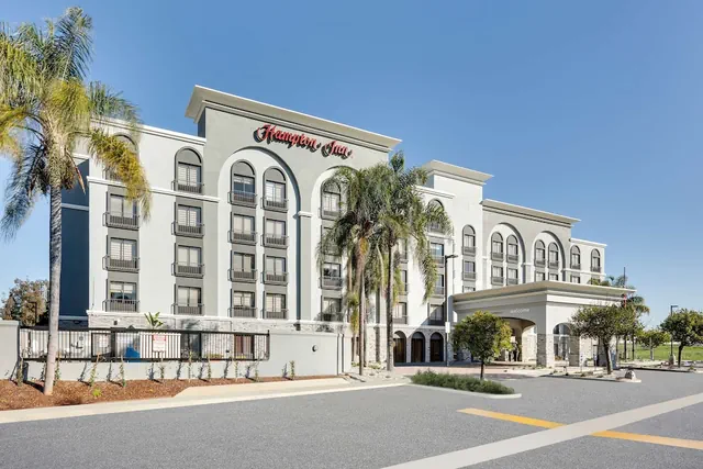 Photo 1 - Hampton Inn Los Angeles/Carson/Torrance