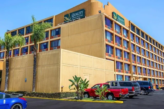 Photo 1 - Quality Inn & Suites Montebello - Los Angeles