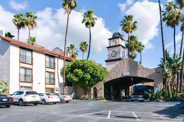 Photo 1 - The Buena Park Grand Hotel & Suites