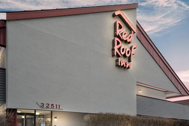 Photo 1 - Red Roof Inn Detroit - Royal Oak/ Madison Heights