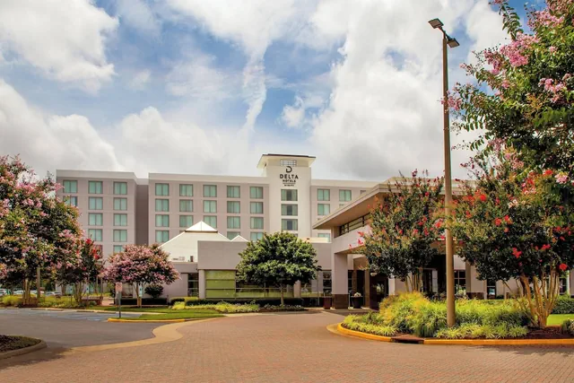 Photo 1 - Delta Hotels by Marriott Chesapeake Norfolk