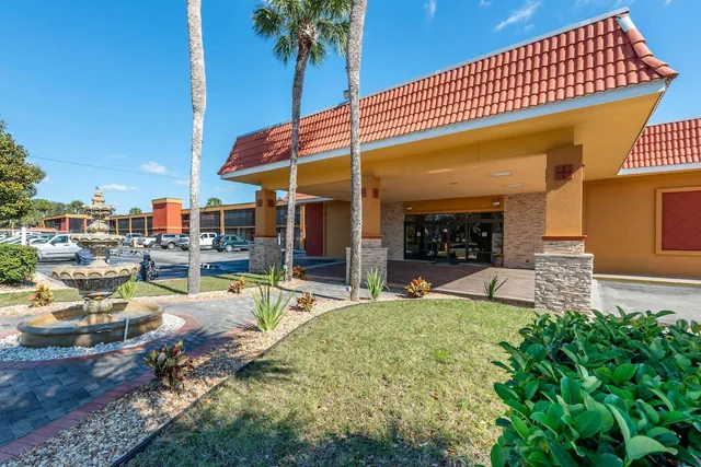 Photo 1 - Quality Inn & Suites Palatka Riverfront