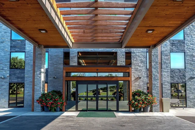 Photo 1 - Holiday Inn Columbus by IHG