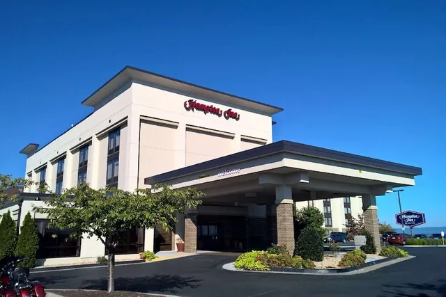 Photo 1 - Hampton Inn Harrisonburg - University