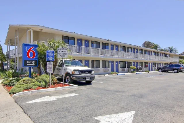 Photo 1 - Motel 6 Goleta, CA - Santa Barbara