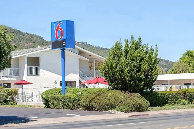 Photo 1 - Motel 6 Ukiah, CA