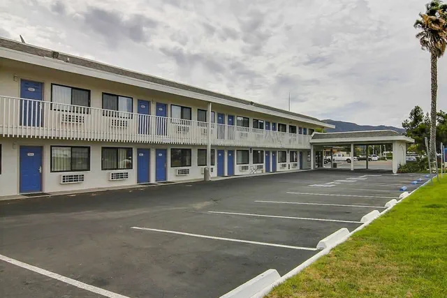 Photo 1 - Motel 6 Buellton, CA - Solvang Area