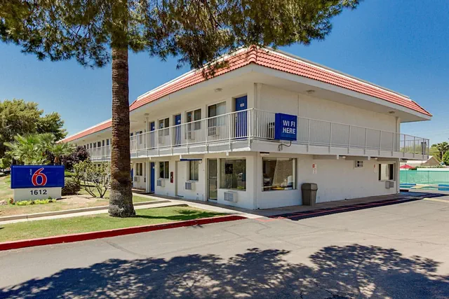 Photo 1 - Motel 6 Tempe, AZ - Scottsdale South