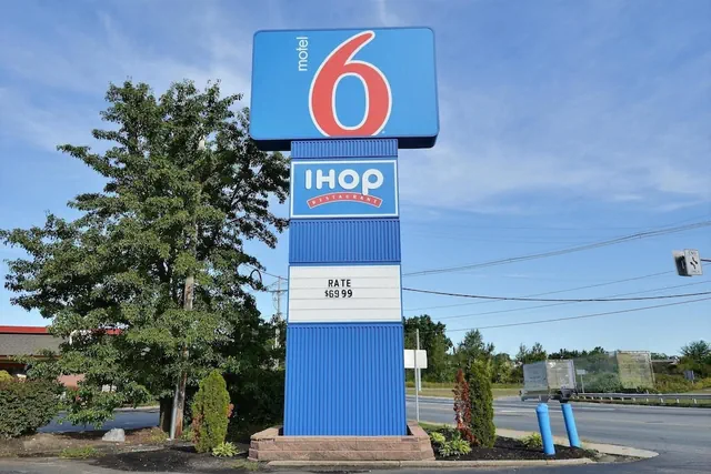 Photo 1 - Motel 6 Tewksbury, MA - Boston
