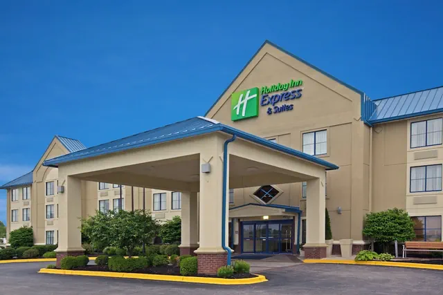 Photo 1 - Holiday Inn Express & Suites Scottsburg by IHG