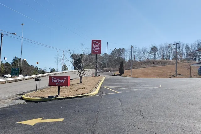 Photo 1 - Red Roof Inn Cullman