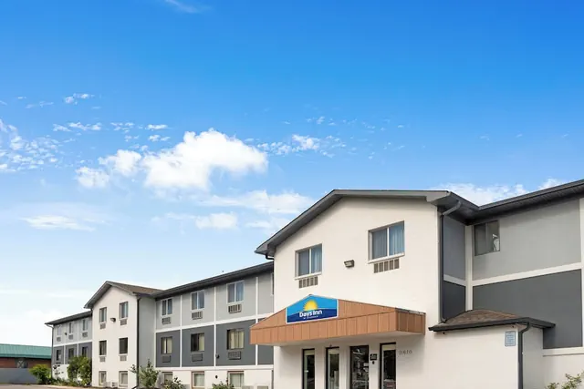 Photo 1 - Days Inn by Wyndham Omaha NE