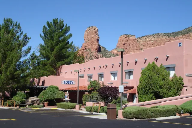 Photo 1 - Bell Rock Inn