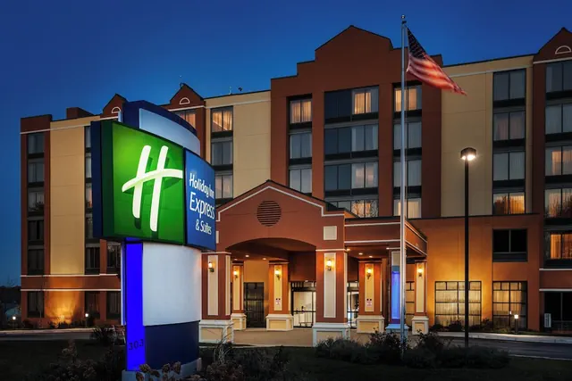 Photo 1 - Holiday Inn Express Hotel & Suites South Portland by IHG