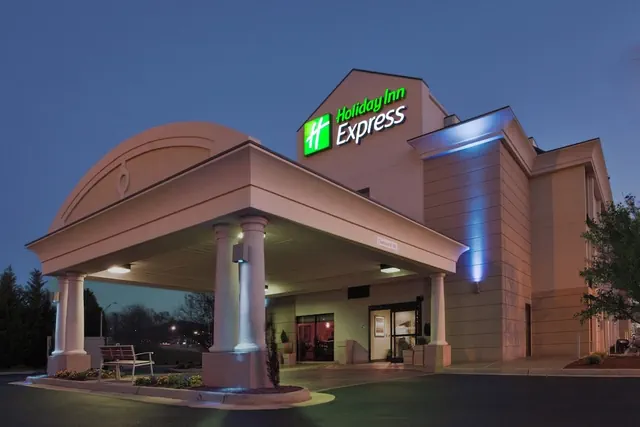 Photo 1 - Holiday Inn Express Lynchburg by IHG