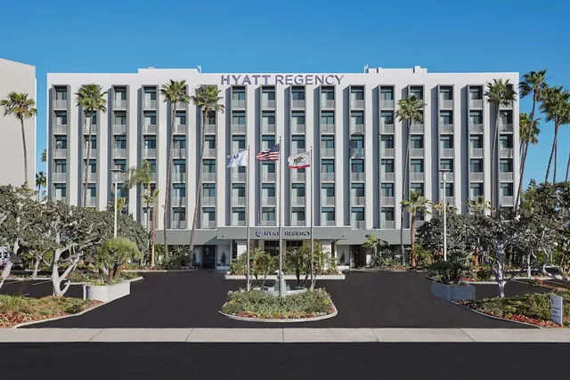 Photo 1 - Hyatt Regency Newport Beach West