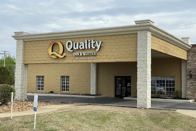 Photo 1 - Quality Inn & Suites Paragould