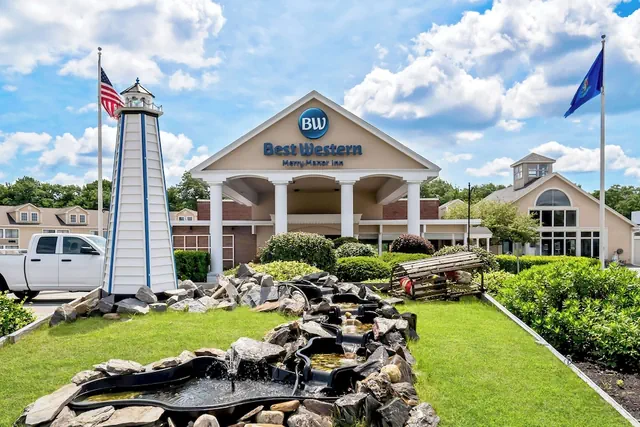 Photo 1 - Best Western Merry Manor Inn