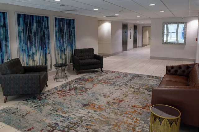 Photo 1 - Holiday Inn Express Salt Lake City Downtown by IHG