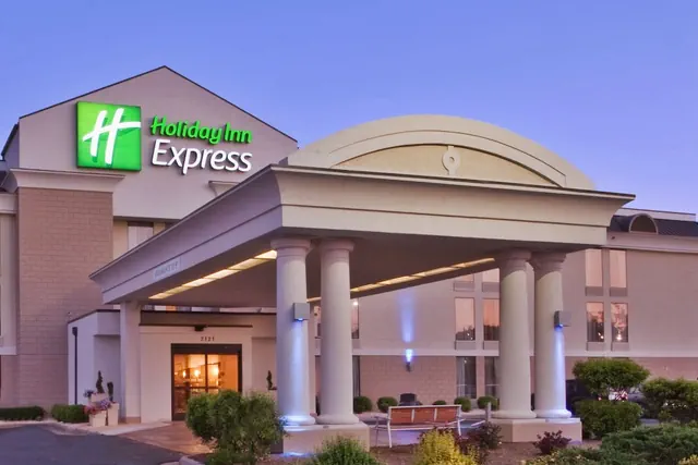 Photo 1 - Holiday Inn Express Danville by IHG