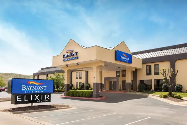 Photo 1 - Baymont by Wyndham Fayetteville