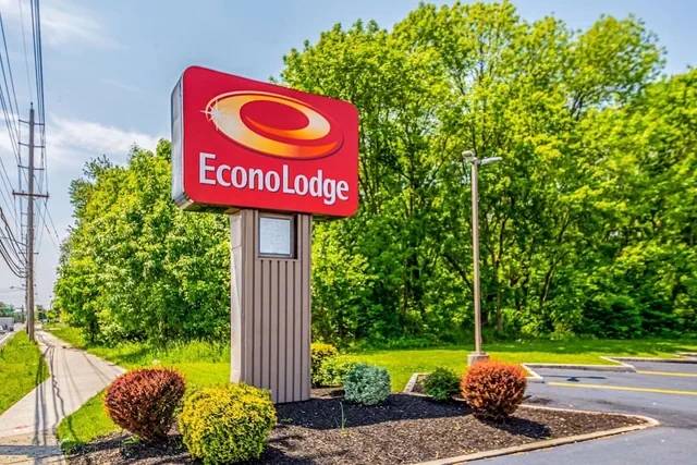 Photo 1 - Econo Lodge Mount Laurel - Philadelphia East