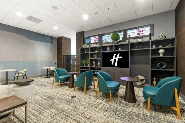 Photo 1 - Holiday Inn Golden Gateway by IHG