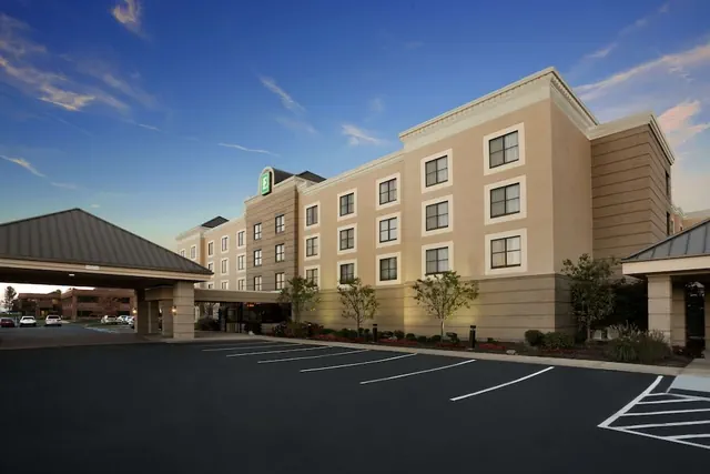 Photo 1 - Embassy Suites by Hilton Cleveland Beachwood