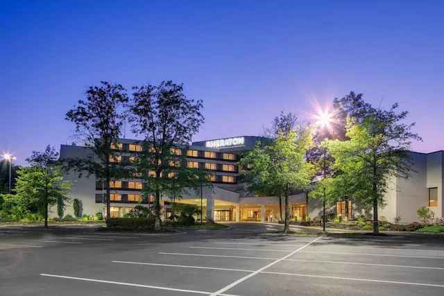 Photo 1 - Portland Sheraton at Sable Oaks