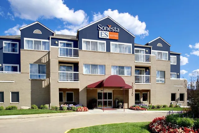 Photo 1 - Sonesta ES Suites Detroit Warren