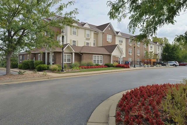 Photo 1 - Candlewood Suites St Louis St Charles by IHG