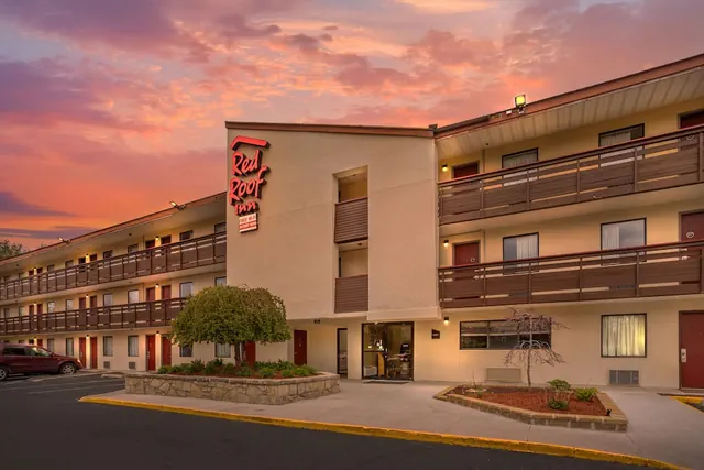 Photo 1 - Red Roof Inn Tinton Falls - Jersey Shore