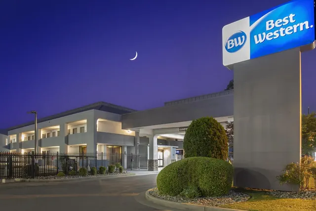Photo 1 - Best Western Salisbury Plaza