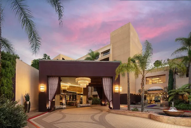 Photo 1 - Avenue of the Arts Costa Mesa, a Tribute Portfolio Hotel