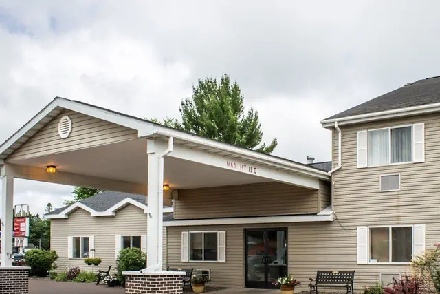Photo 1 - Quality Inn Ironwood