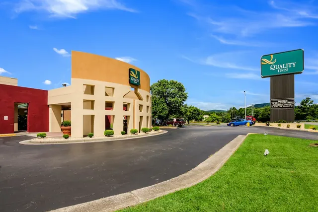 Photo 1 - Quality Inn Roanoke Airport