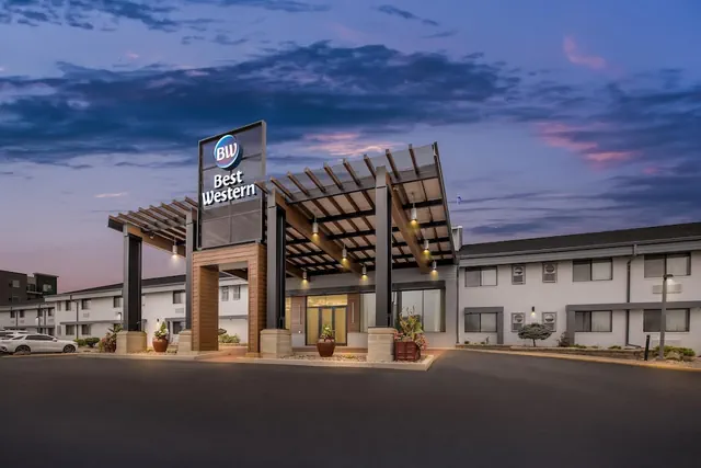 Photo 1 - Best Western West Towne Suites