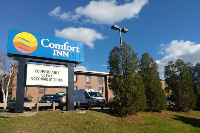 Photo 1 - Comfort Inn South Portland Airport