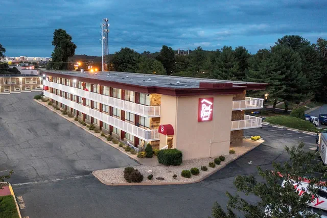 Photo 1 - Red Roof Inn Charlottesville