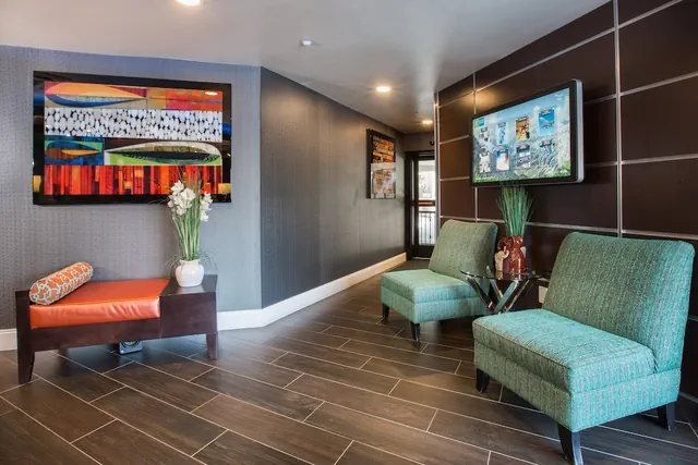 Photo 1 - Holiday Inn Express Mountain View - S Palo Alto by IHG