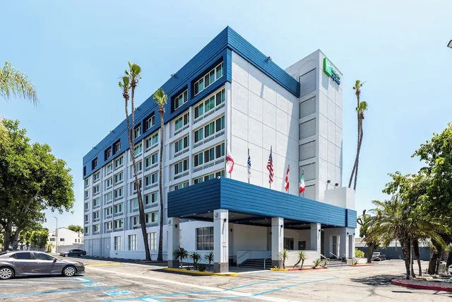 Photo 1 - Holiday Inn Express Van Nuys by IHG