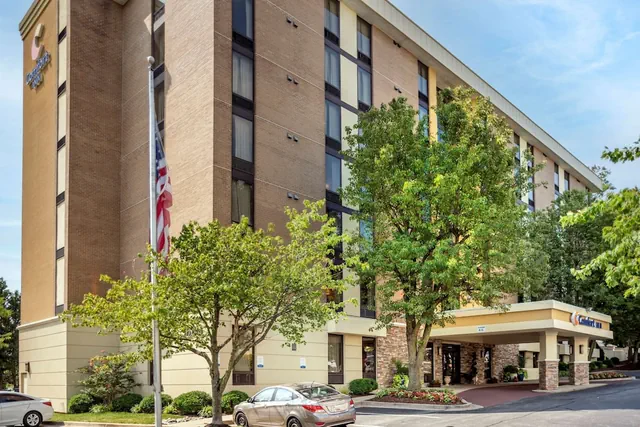 Photo 1 - Comfort Inn Shady Grove - Gaithersburg - Rockville