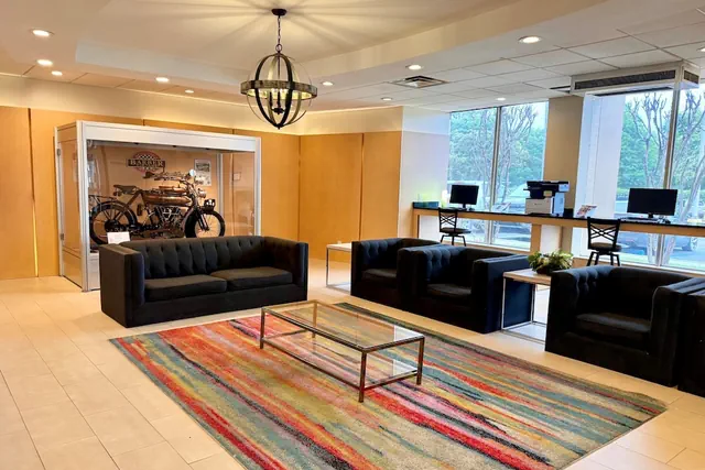 Photo 1 - Holiday Inn Birmingham-Airport by IHG