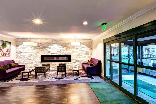 Photo 1 - Holiday Inn Princeton by IHG
