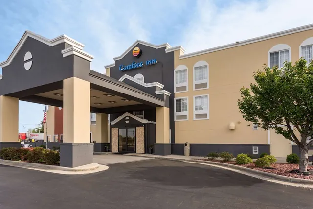 Photo 1 - Comfort Inn Decatur Priceville