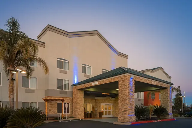Photo 1 - Holiday Inn Express Rocklin - Galleria Area by IHG