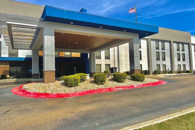 Photo 1 - Hampton Inn El Dorado